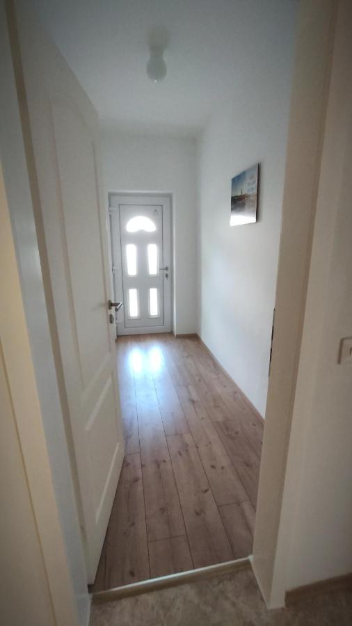 Monteur Unterkunft Gaestewohnung Ferienwohnung - Haus Huth Freigericht Bagian luar foto